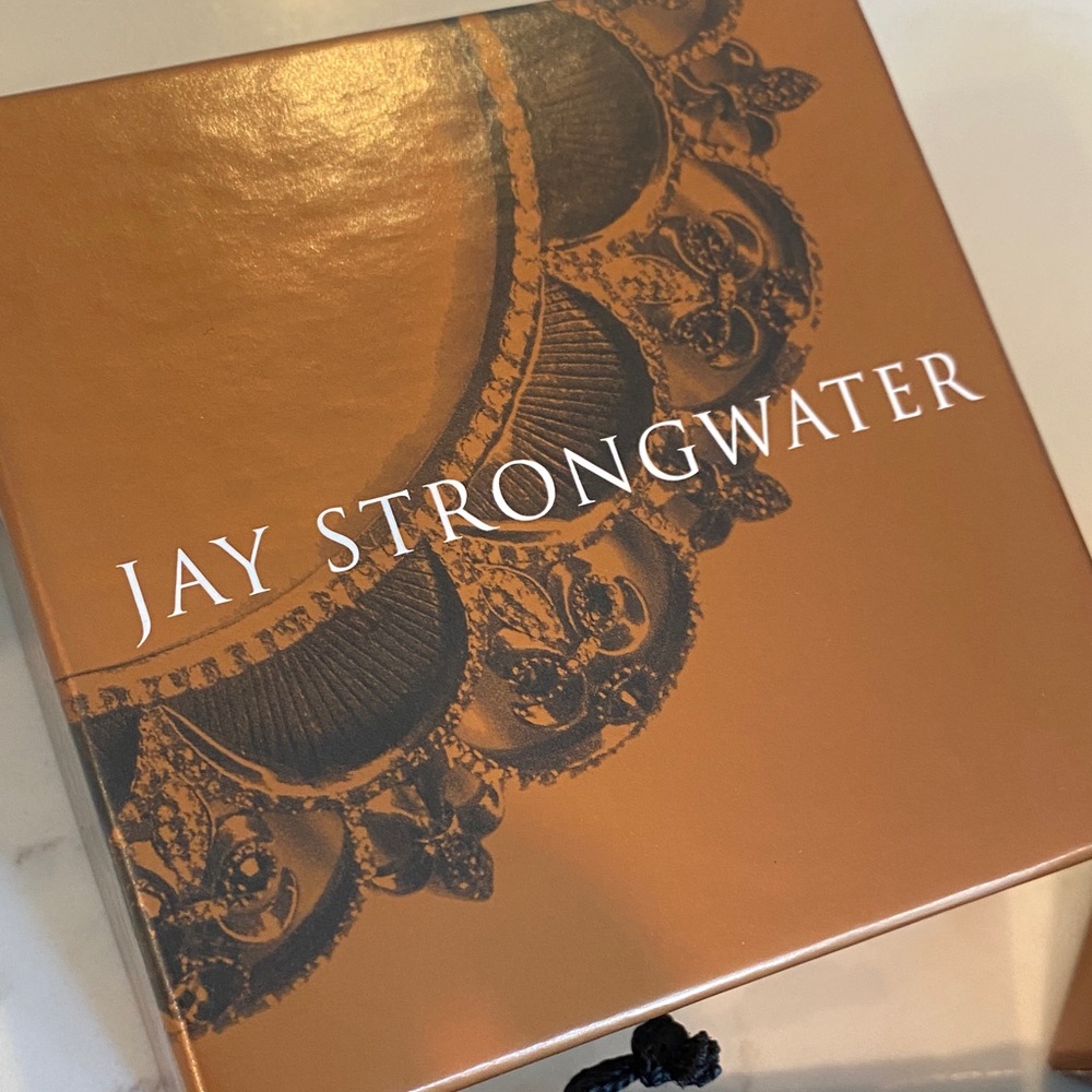 Jay Strongwater Burgundy Jeweled Trinket Compact - Picture 2 of 8